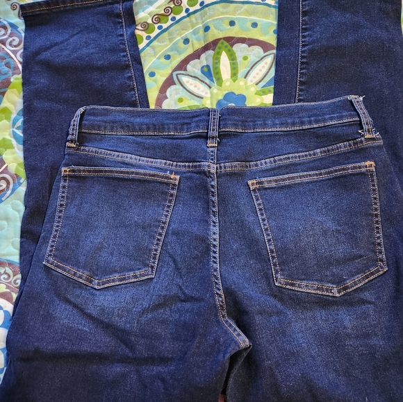 Womens girlfriend gap jean - Picture 3 of 6